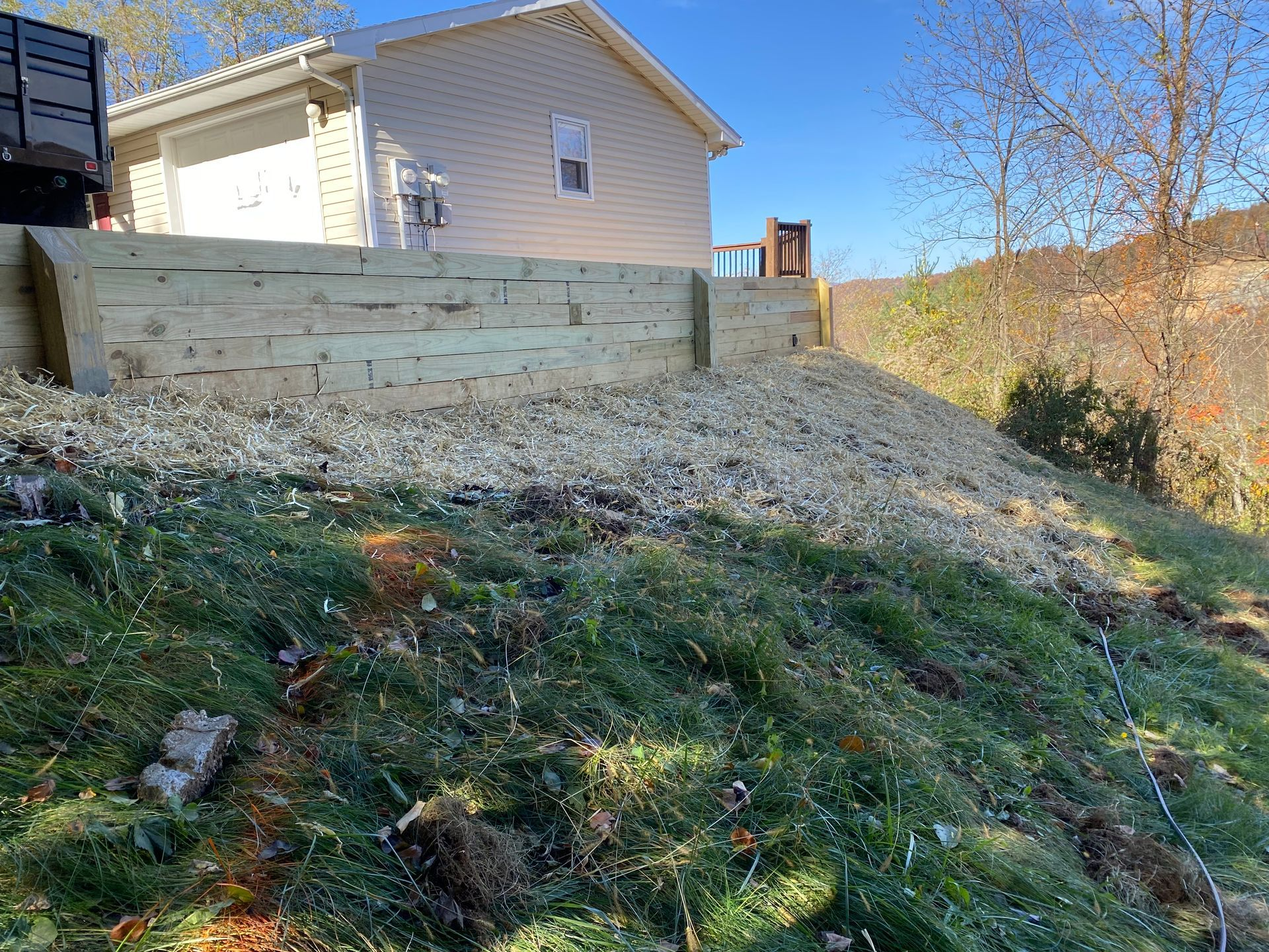 Retaining wall construction landscaping service
